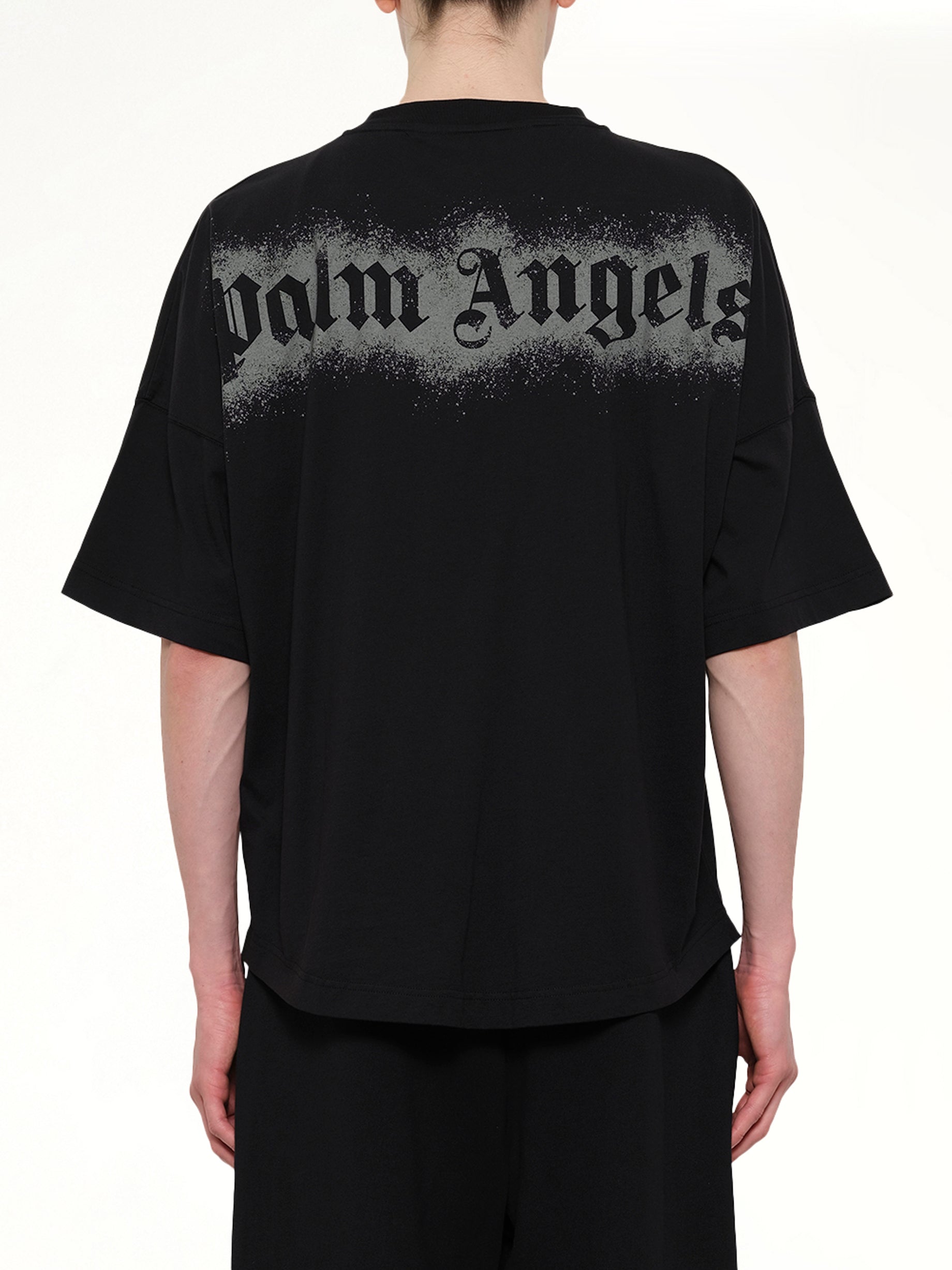 블랙/다크 그레이 스프레이 베어 오버 티셔츠