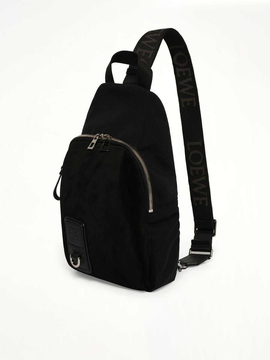 Flex Sling Bag in Black