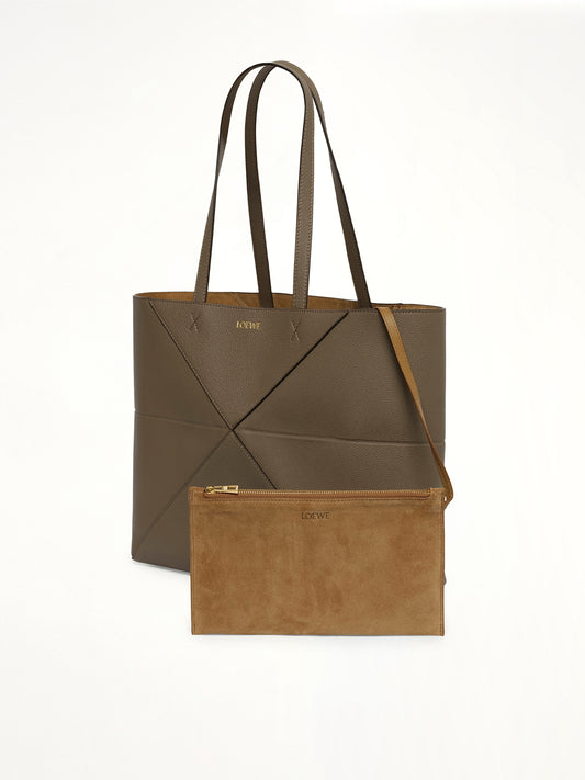 Puzzle Fold Tote Horizontal M in Taupe