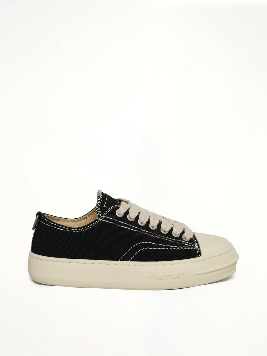 Rep-Cap Sneaker in Jet Black