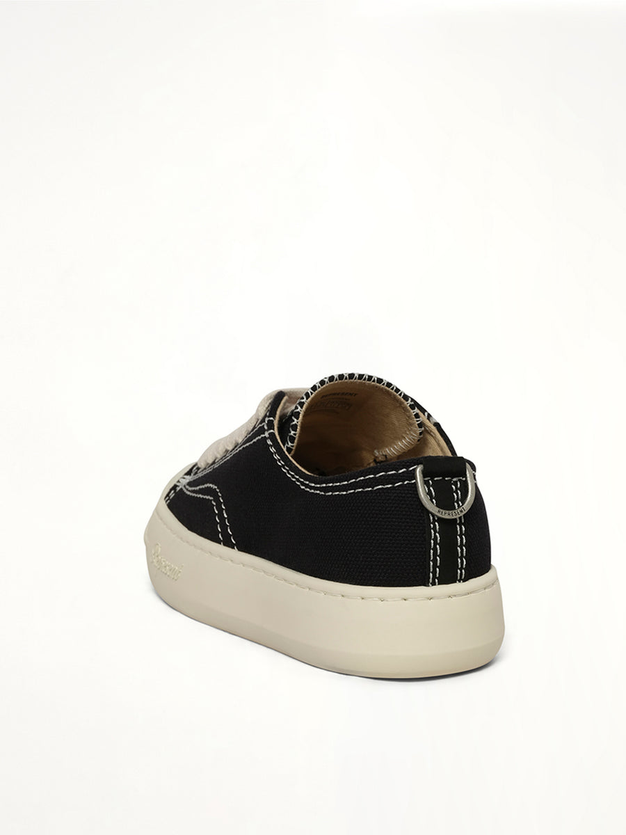Rep-Cap Sneaker in Jet Black