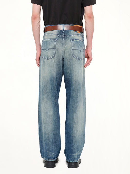 2001 D-MACRO Jeans in Washed Blue