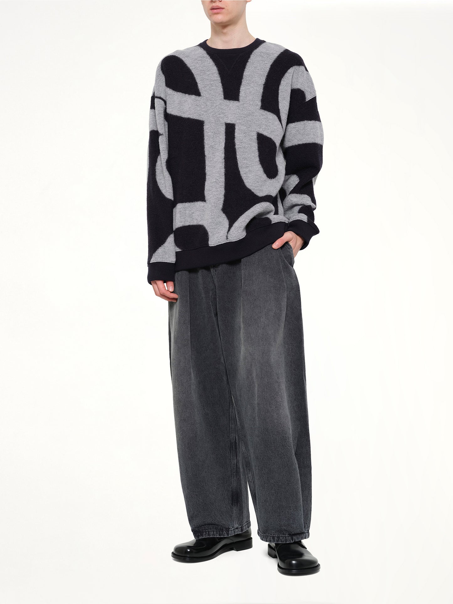 Belted Jeans AF in Black