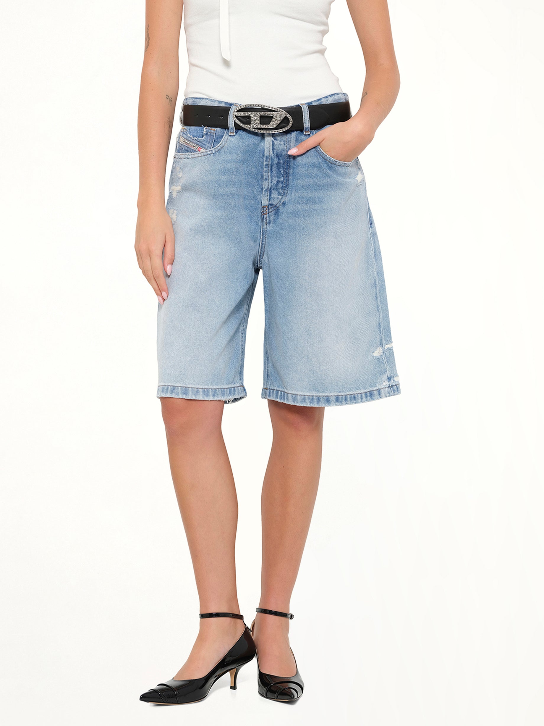 DIESEL DE-SIRE-SHORT in Blue Detail Shot from MARAIS