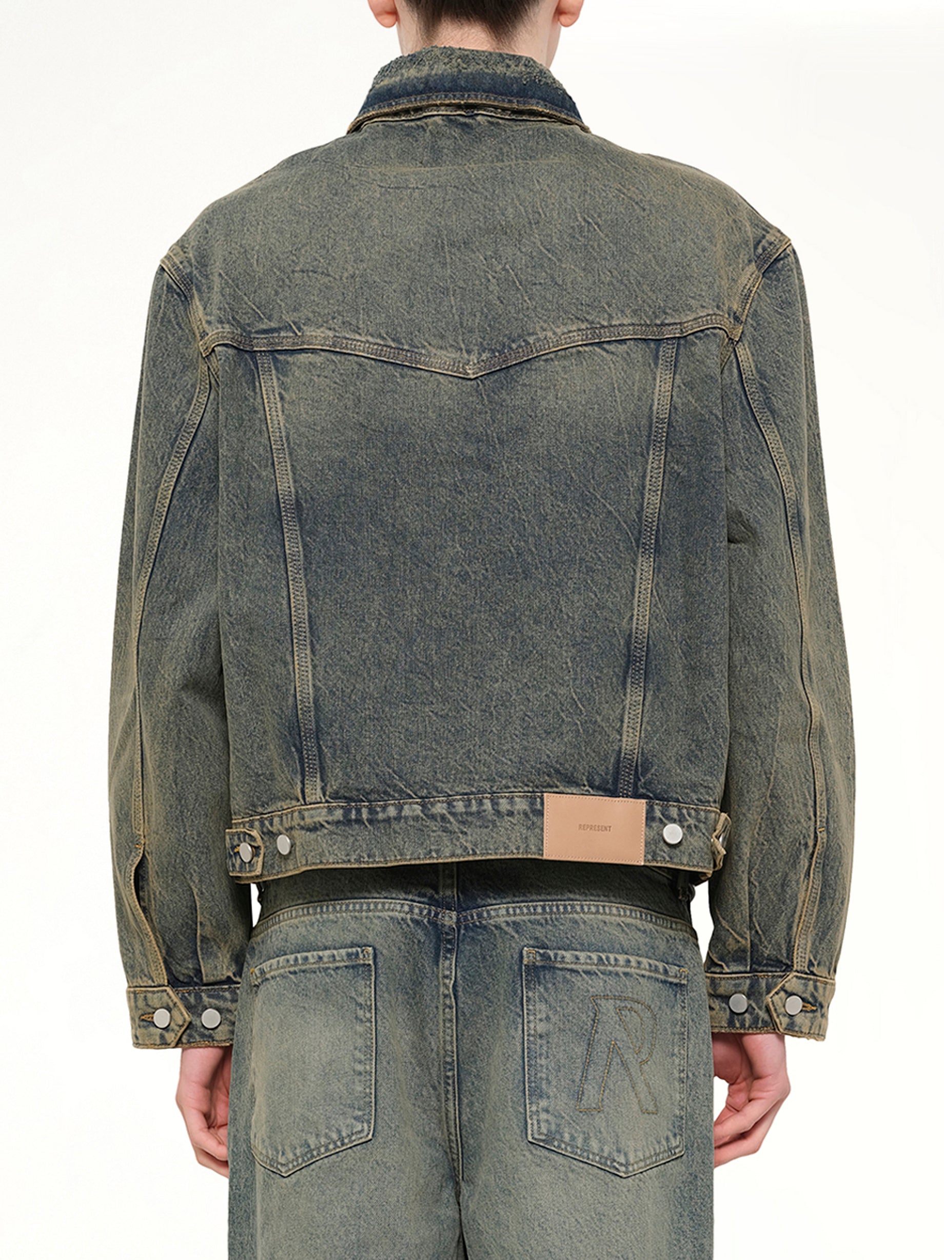 블루 크림 데님 트러커