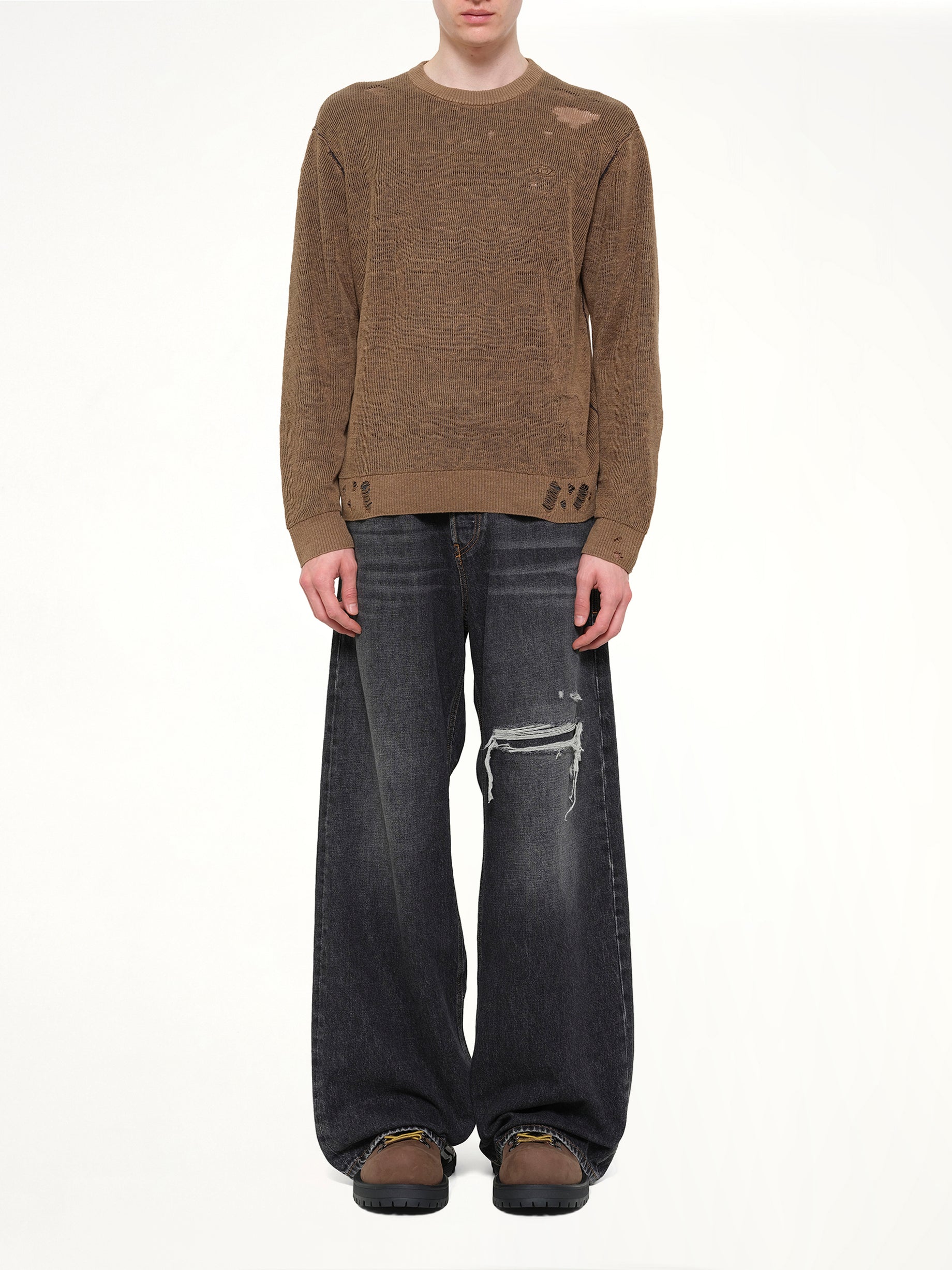 DIESEL , K-DAIANAS Sweater in Brown Model View from MARAIS