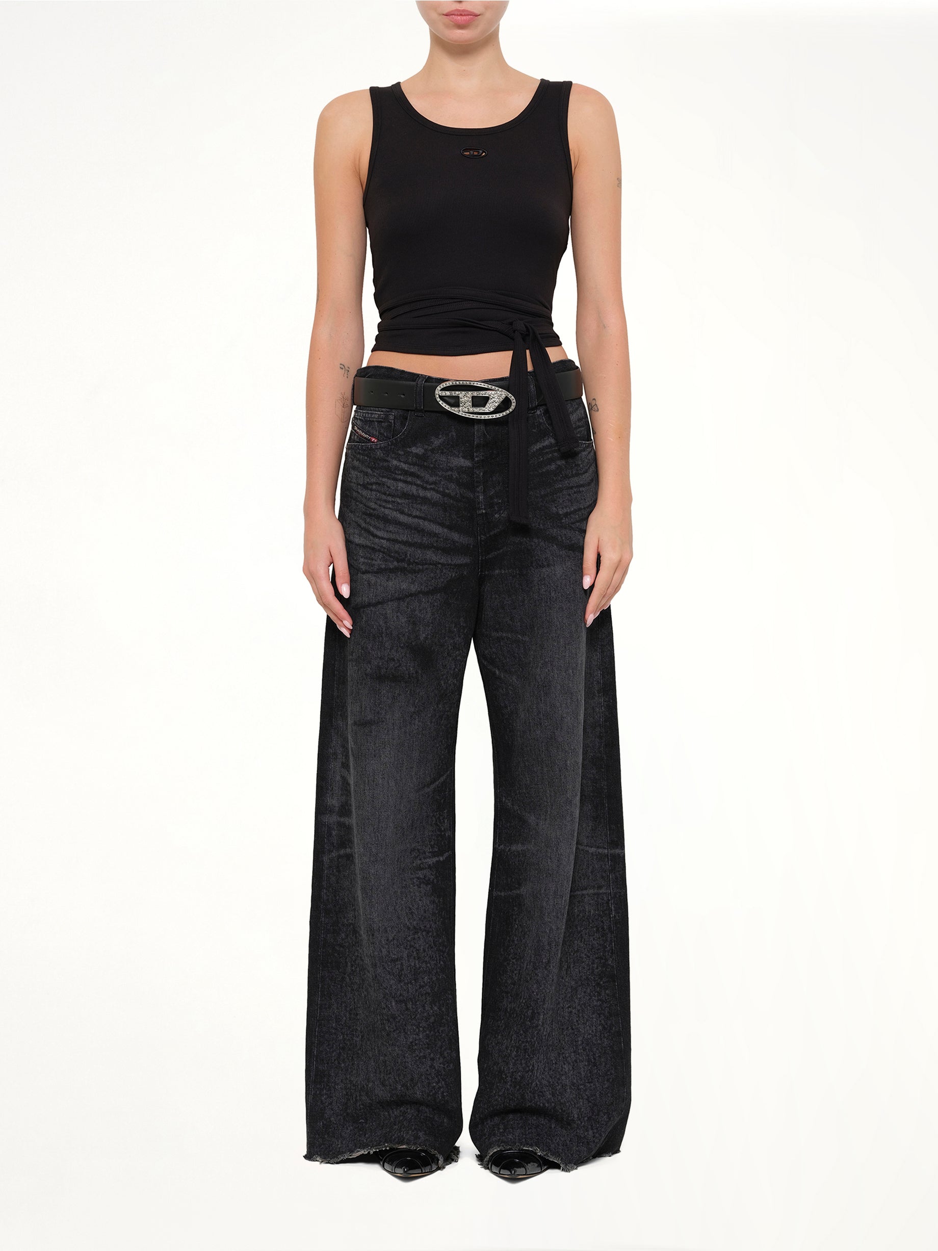 DIESEL , T-ANKY-TAIL-S1 Top in Black Model View from MARAIS