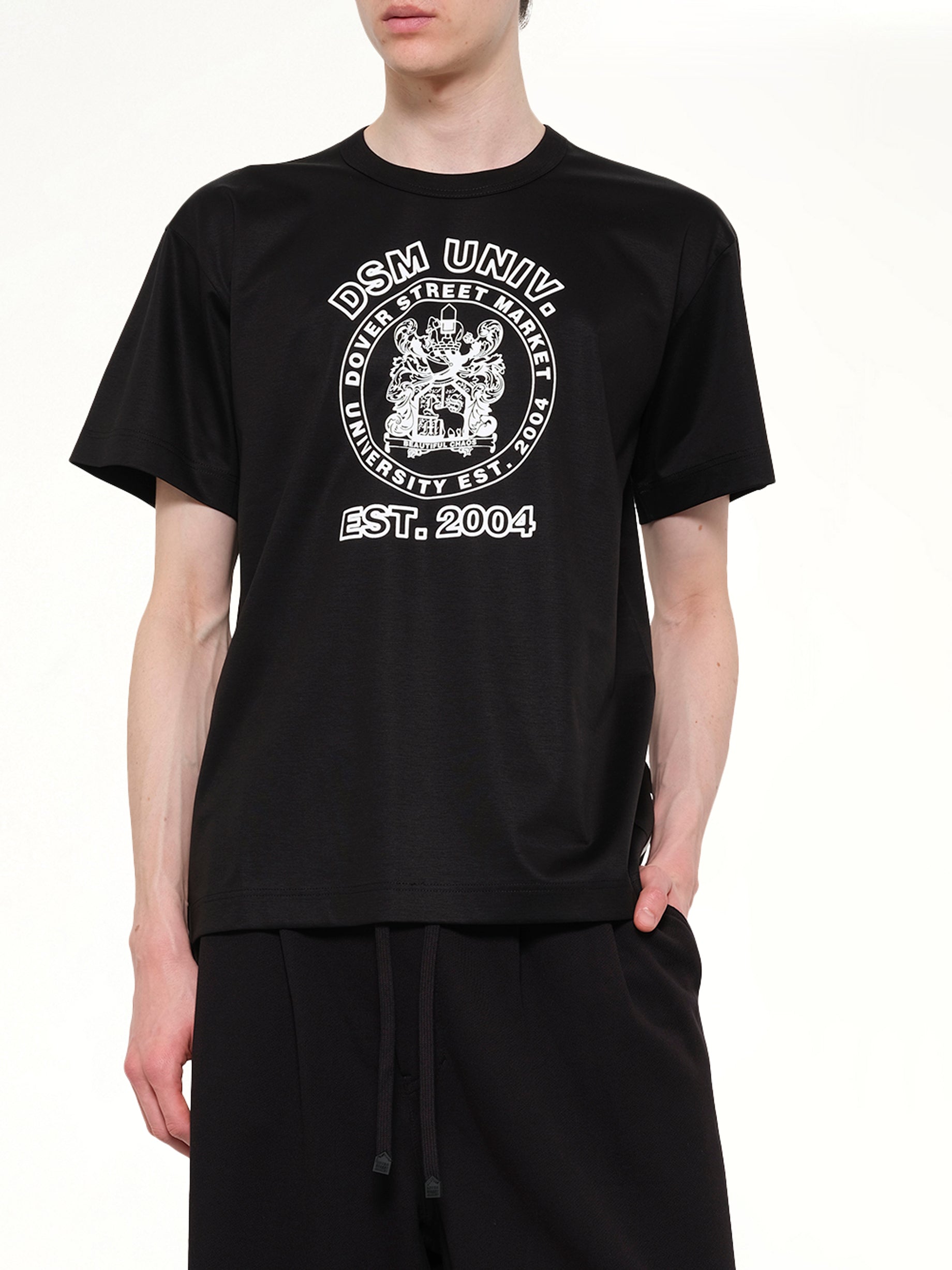 DOVER STREET MARKET DSM Univ' T-Shirt in Black Detail Shot from MARAIS