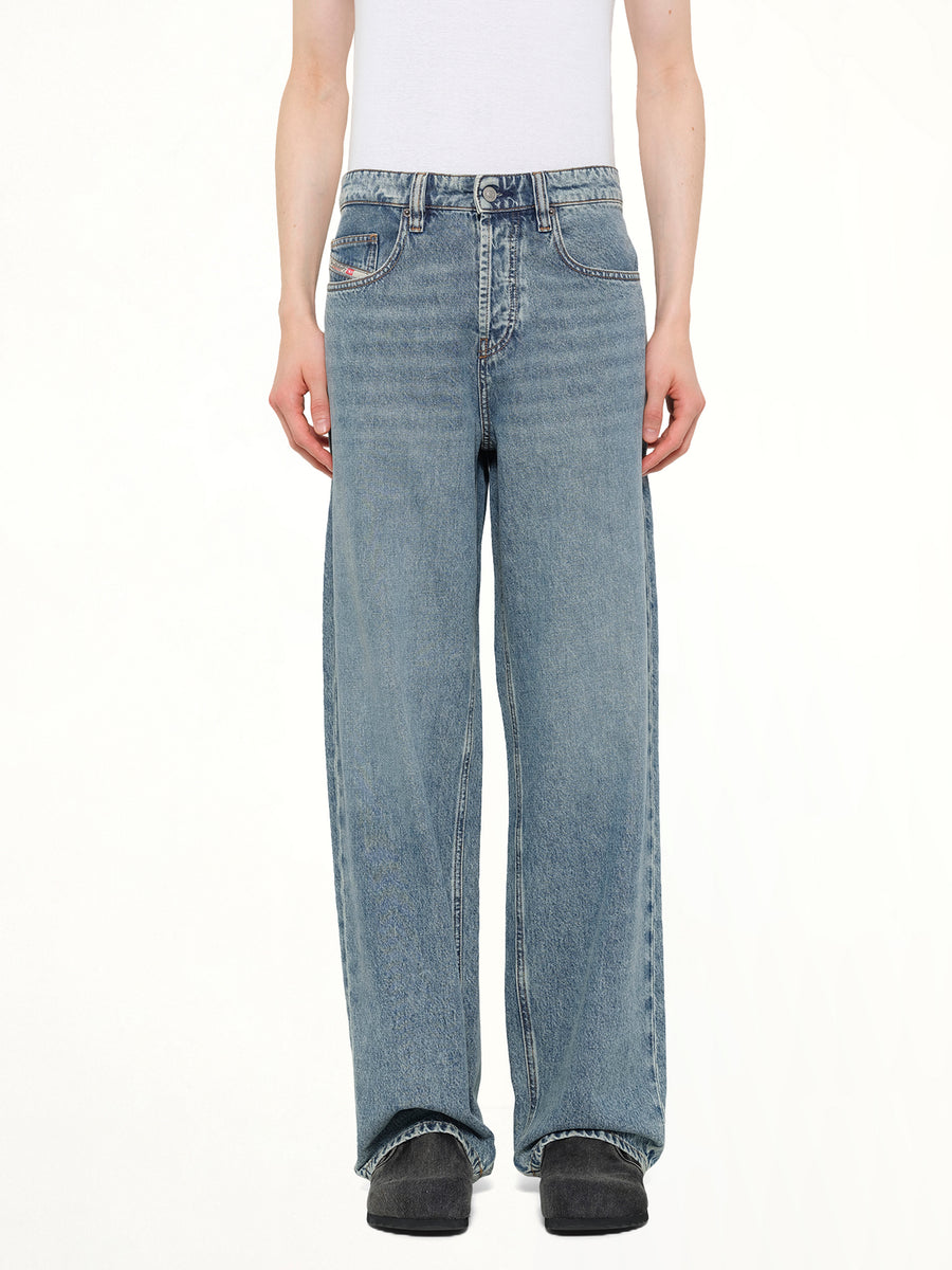 2001 D-MACRO Relaxed Jeans in Blue