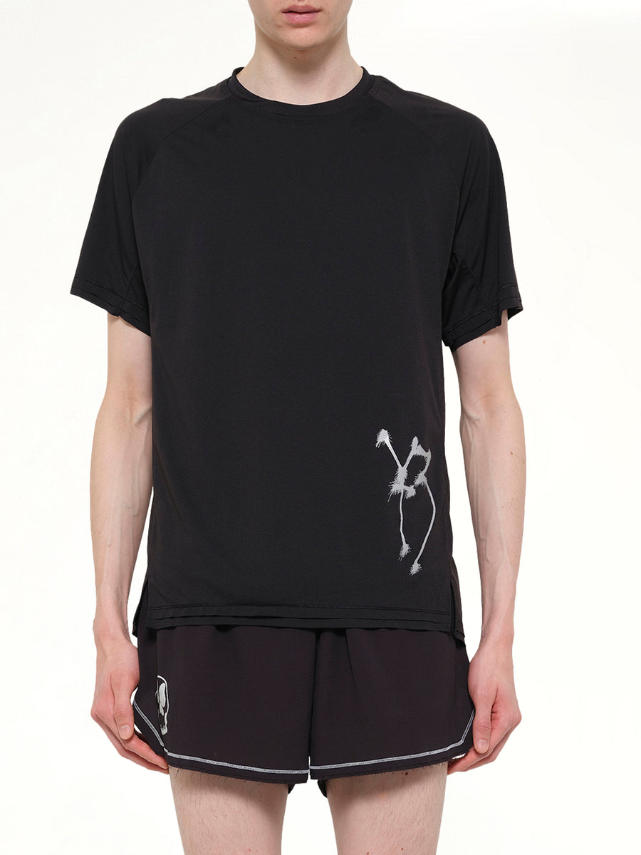 3 Stripe Graphic Run T-Shirt in Black