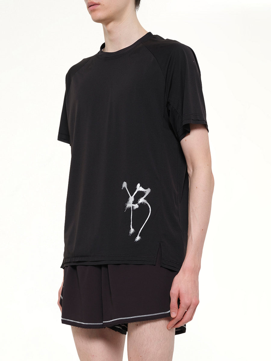 3 Stripe Graphic Run T-Shirt in Black