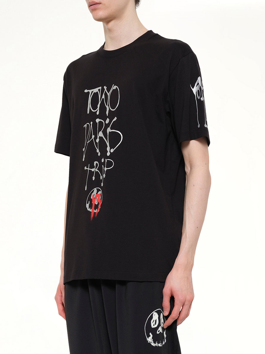 City Graphic T-Shirt in Black/Red