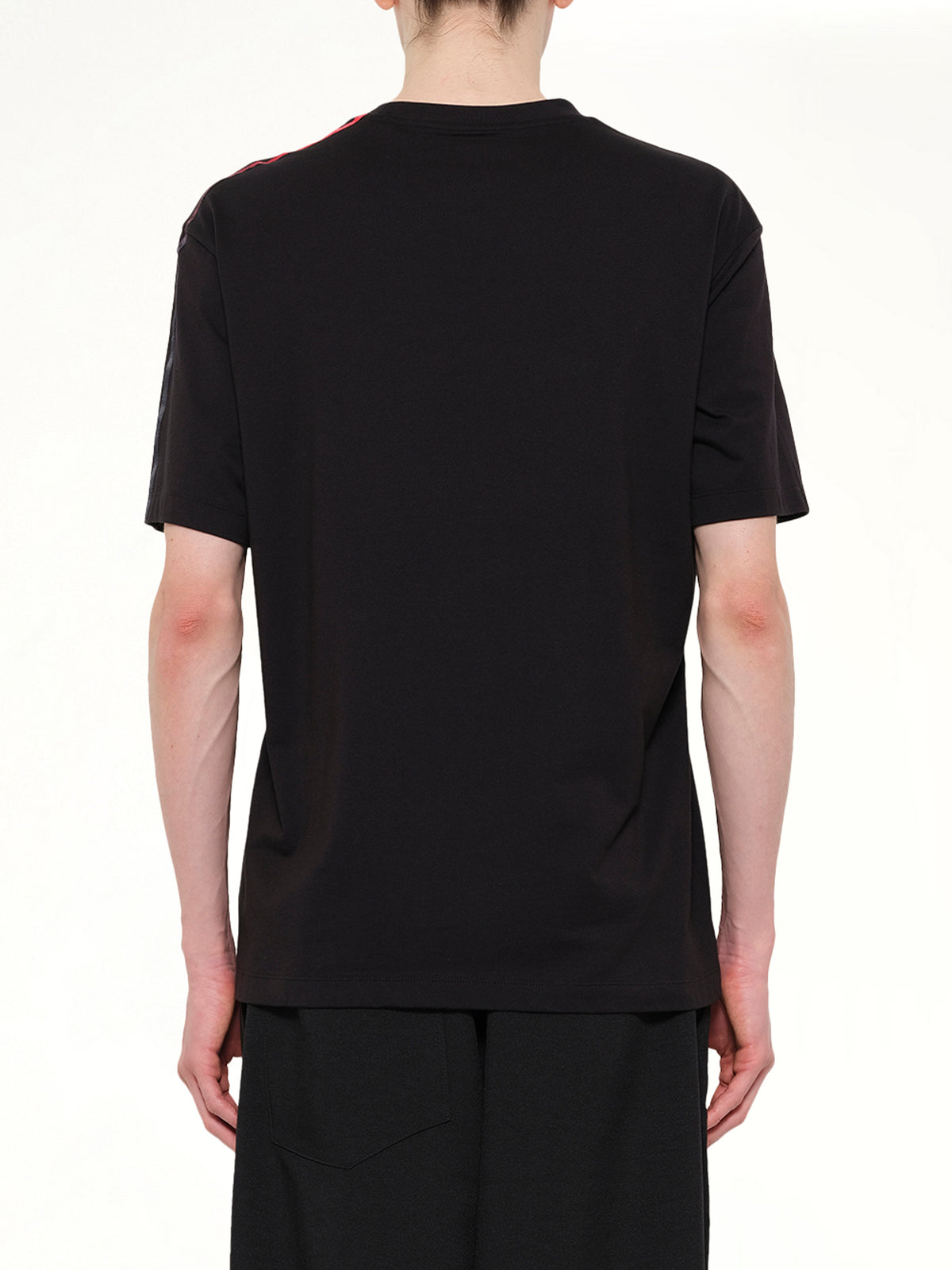Gradient 3 Stripe T-Shirt in Black/Red