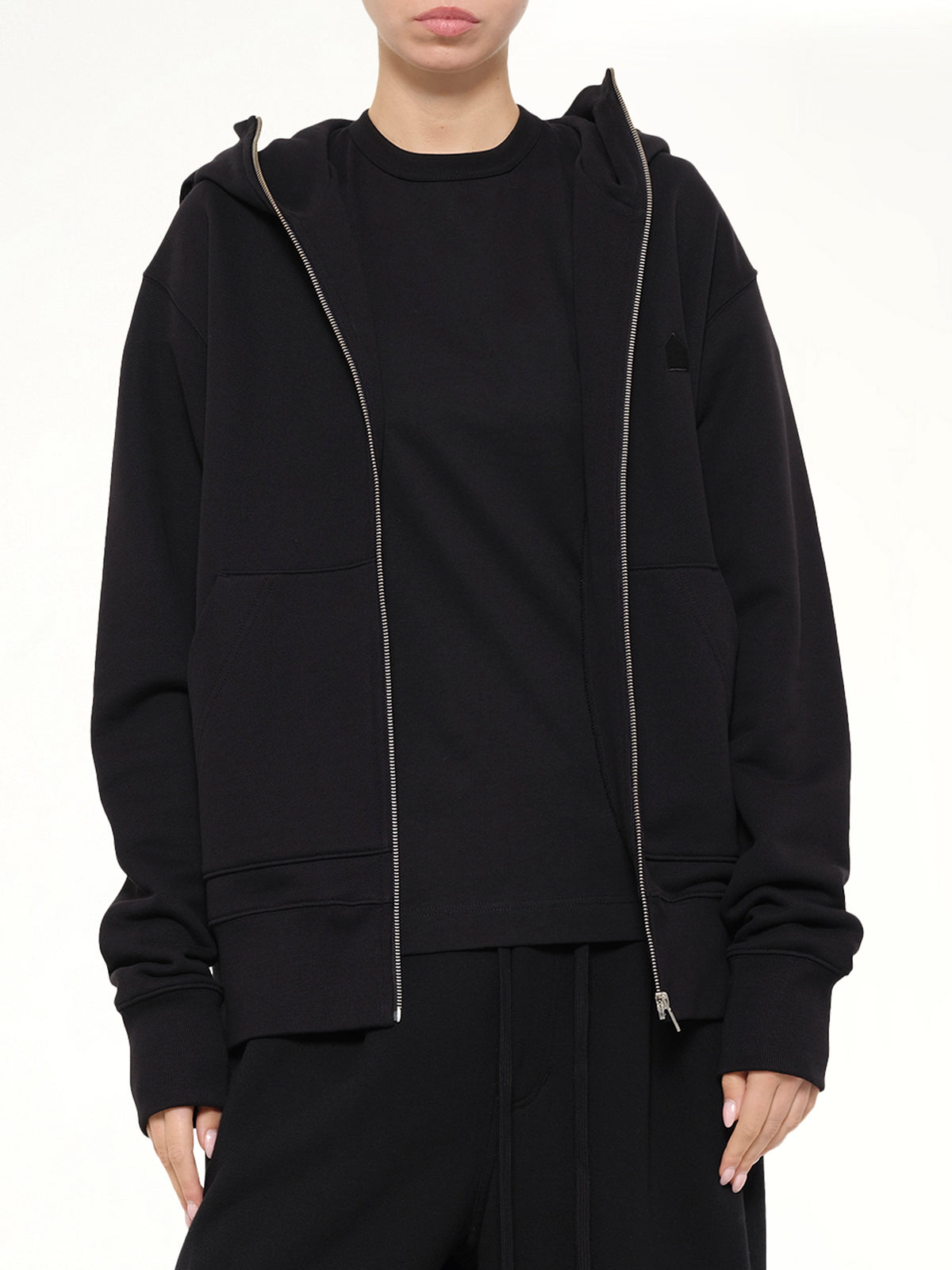 Hut Embroidery Zipped Knit Hoodie in Black