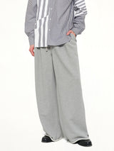 Pleated Pants Back Pile Knit in Grey