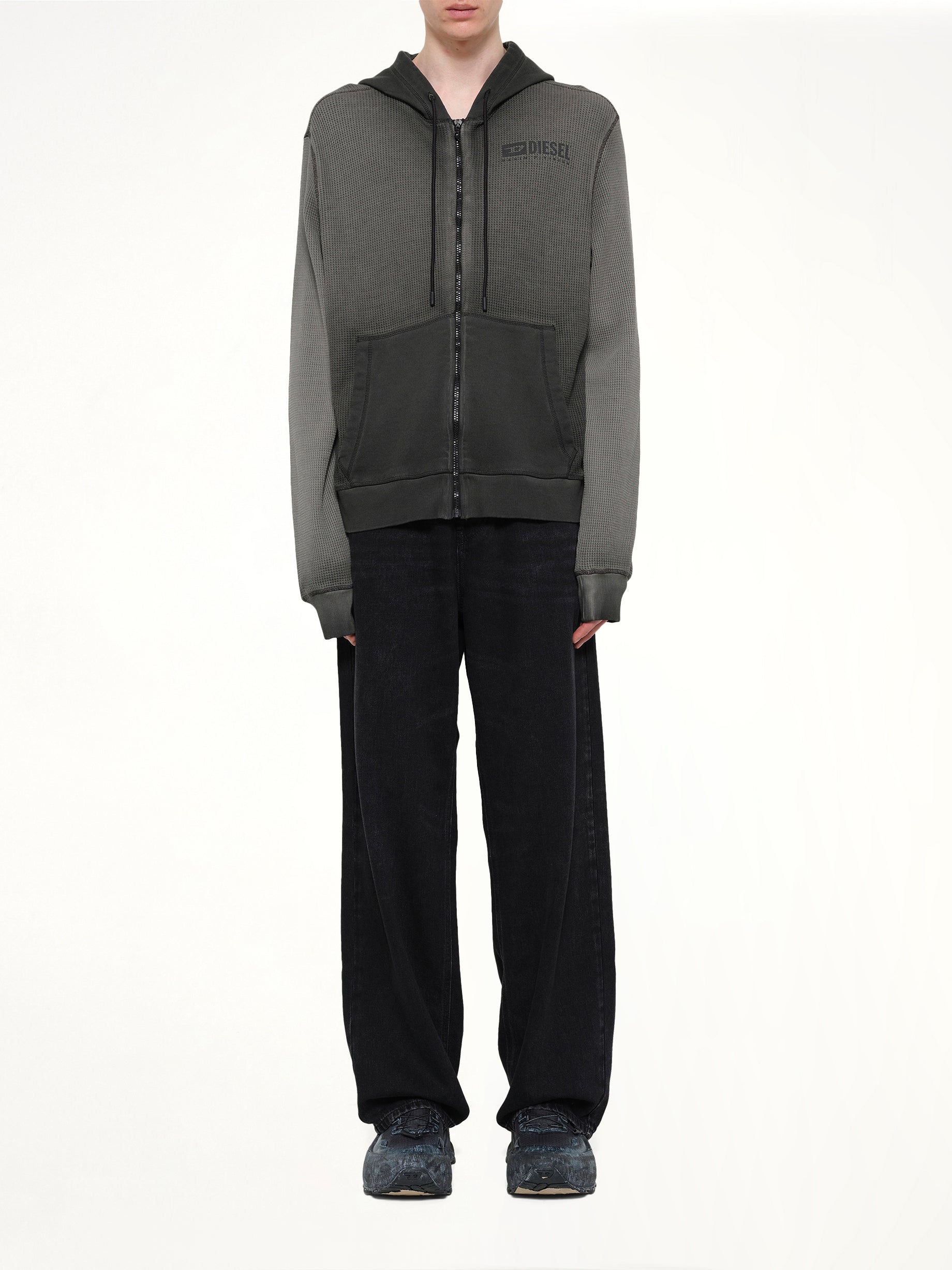 S-WAFY-HOOD-ZIP Hoodie in Washed Black