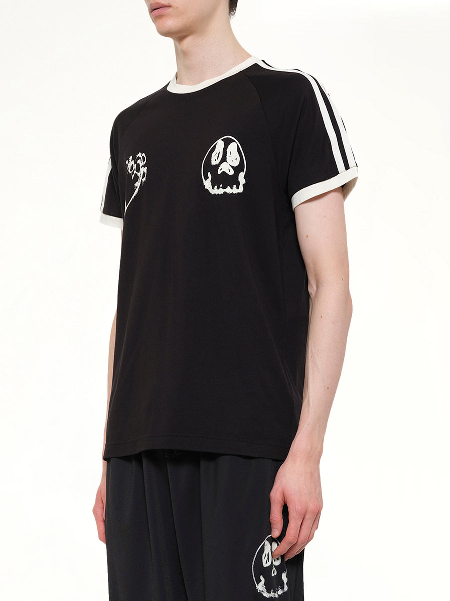 Skull Graphic 3 Stripe T-Shirt in Black