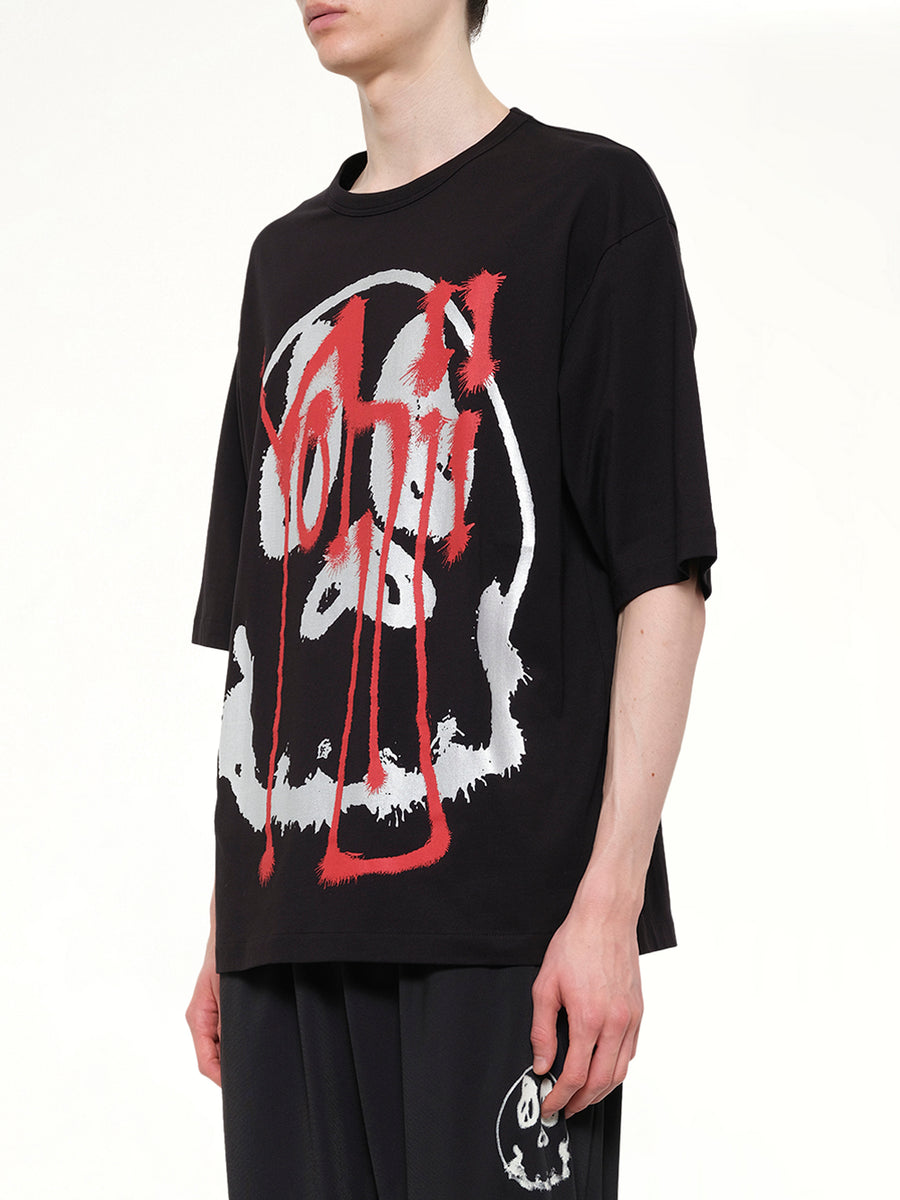 Skull Graphic T-Shirt in Black/Red