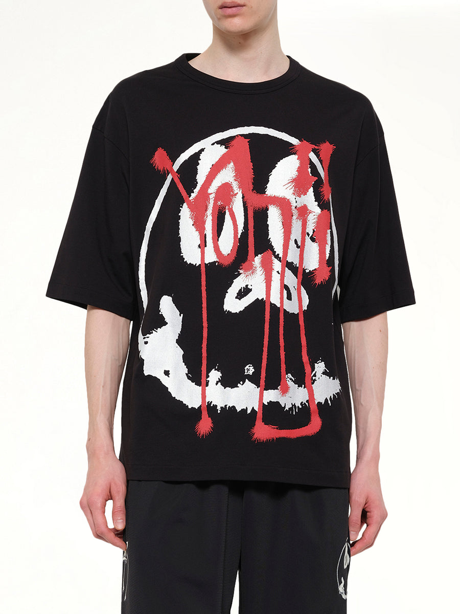 Skull Graphic T-Shirt in Black/Red