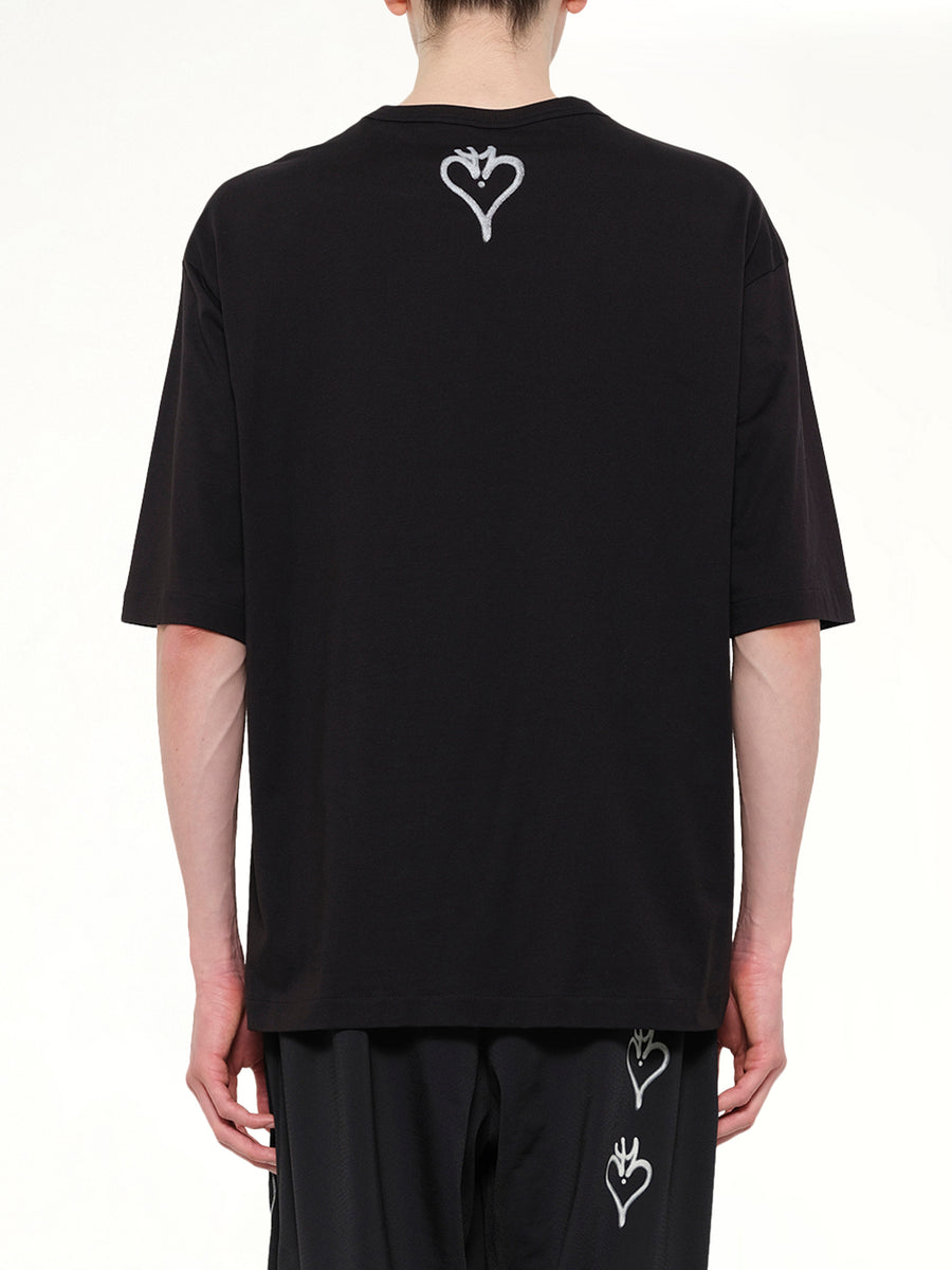 Skull Graphic T-Shirt in Black/Red