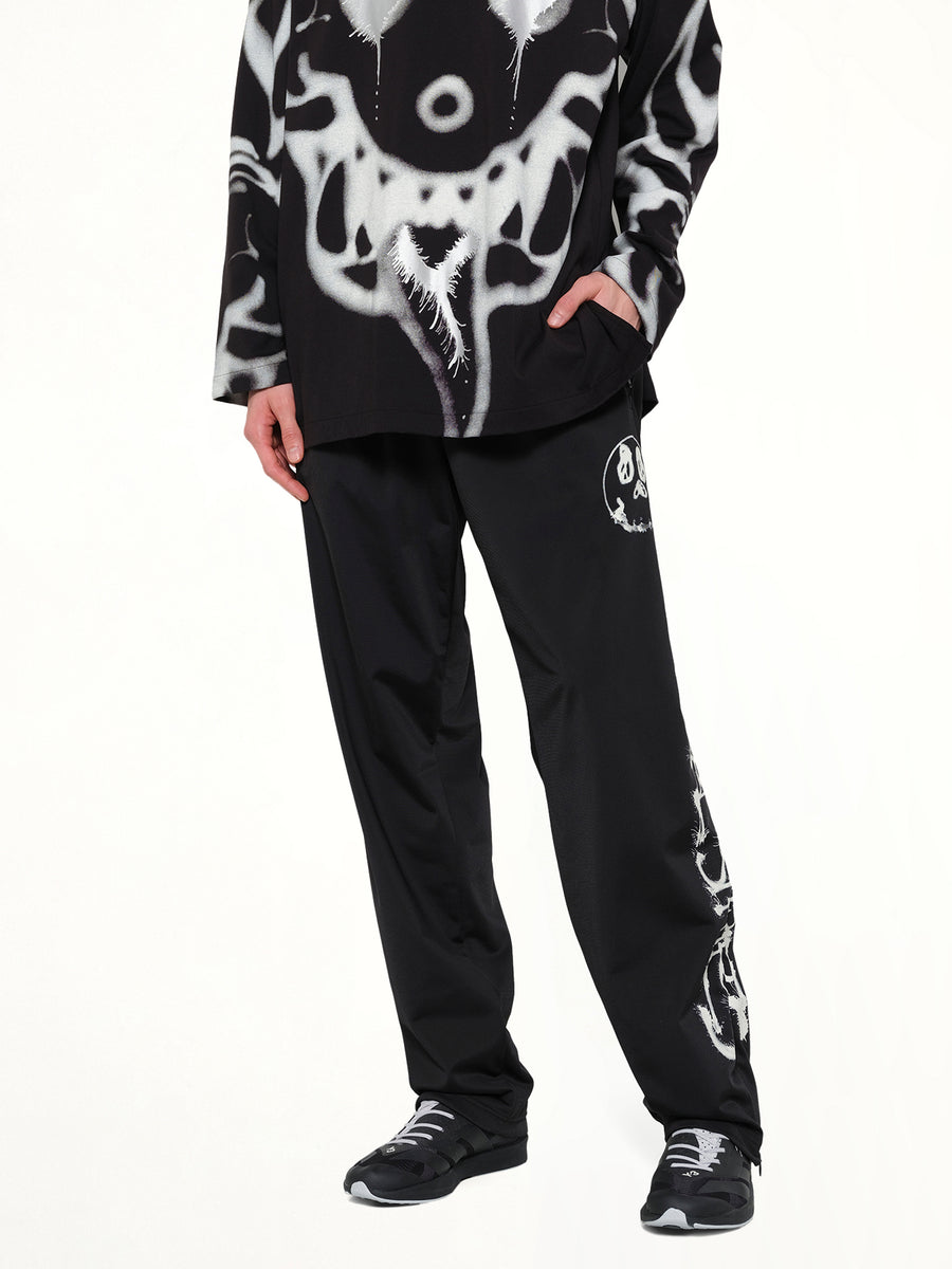 Skull Graphic 3 Stripe Pants in Black