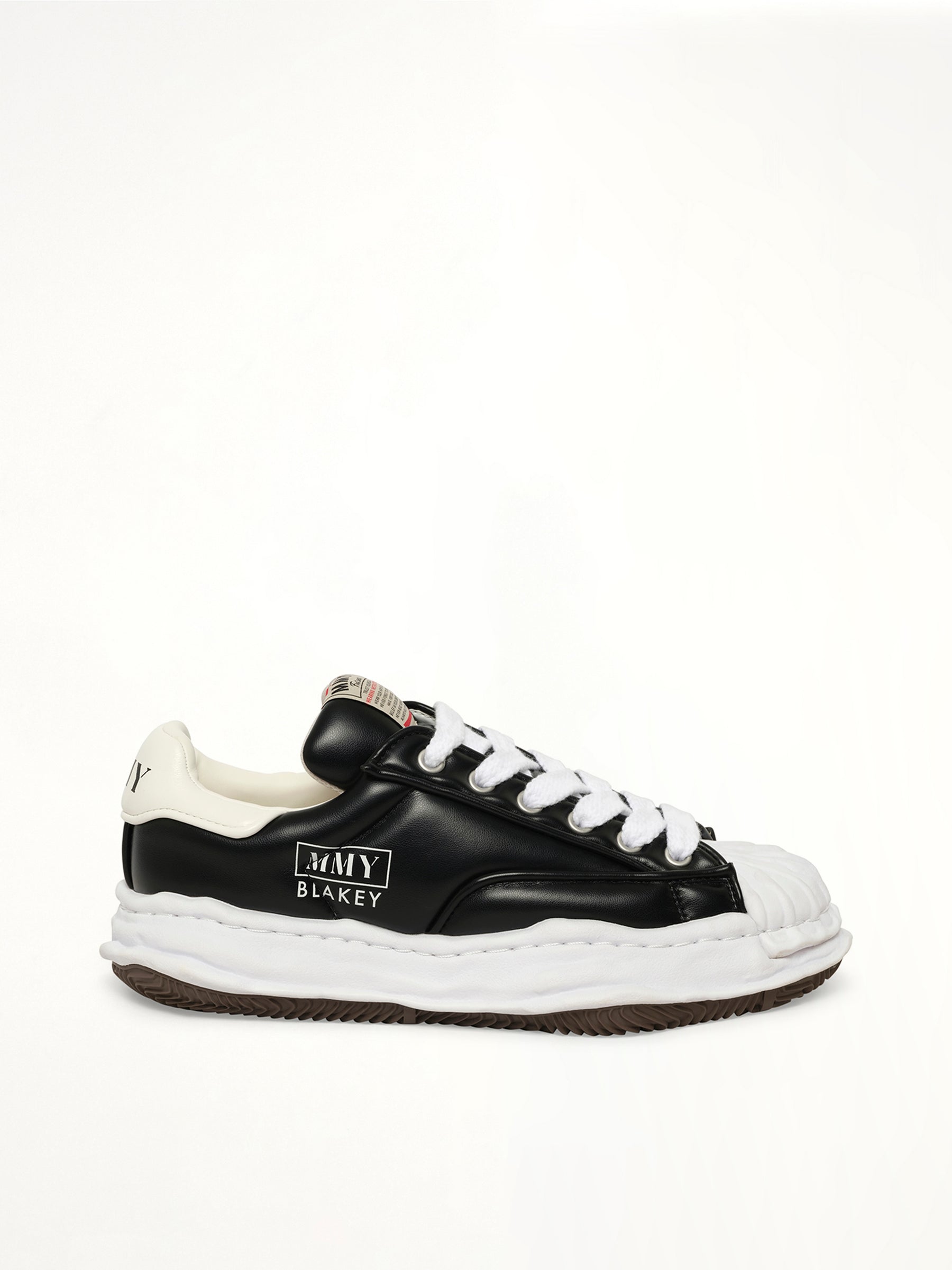 Blakey Puffer Low Top Sneakers in Black