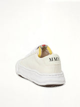 Jackson Canvas Low Top Sneakers in White