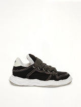 Wayne Puffer Patterned Lace Low Top Sneakers in Black