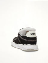 Wayne Puffer Patterned Lace Low Top Sneakers in Black