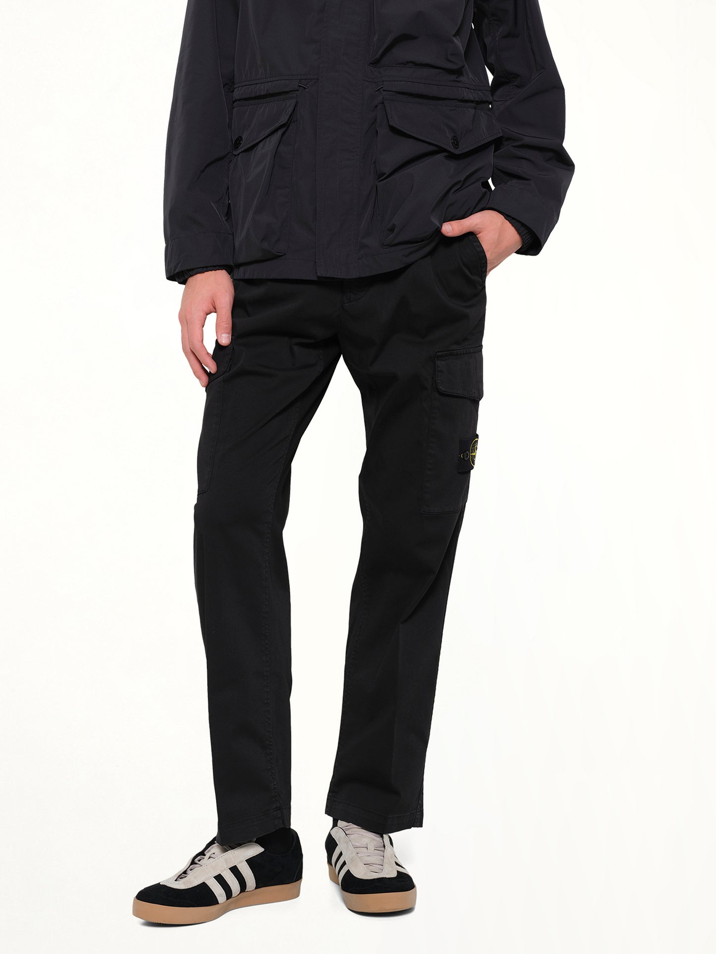 3100023 Trousers in Black