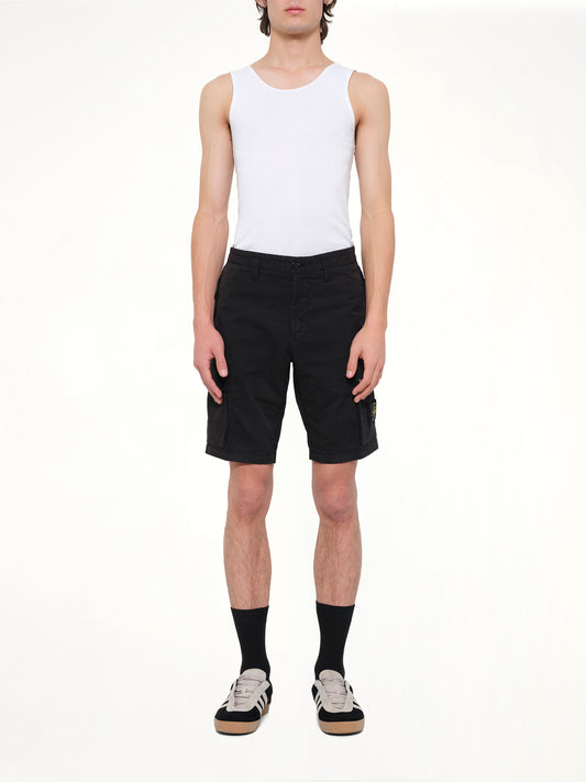 L100019 Shorts in Black