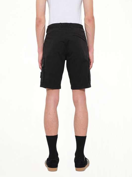 L100019 Shorts in Black