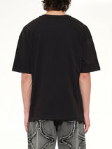 ブラックのロックTシャツ
