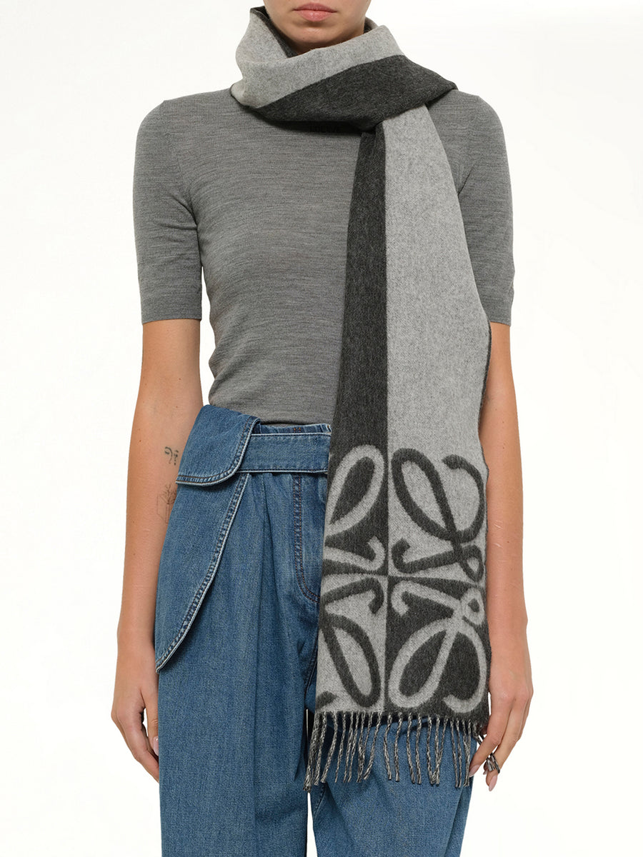 Big Anagram Scarf in Dark Grey