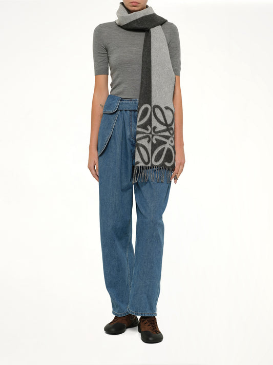 Big Anagram Scarf in Dark Grey