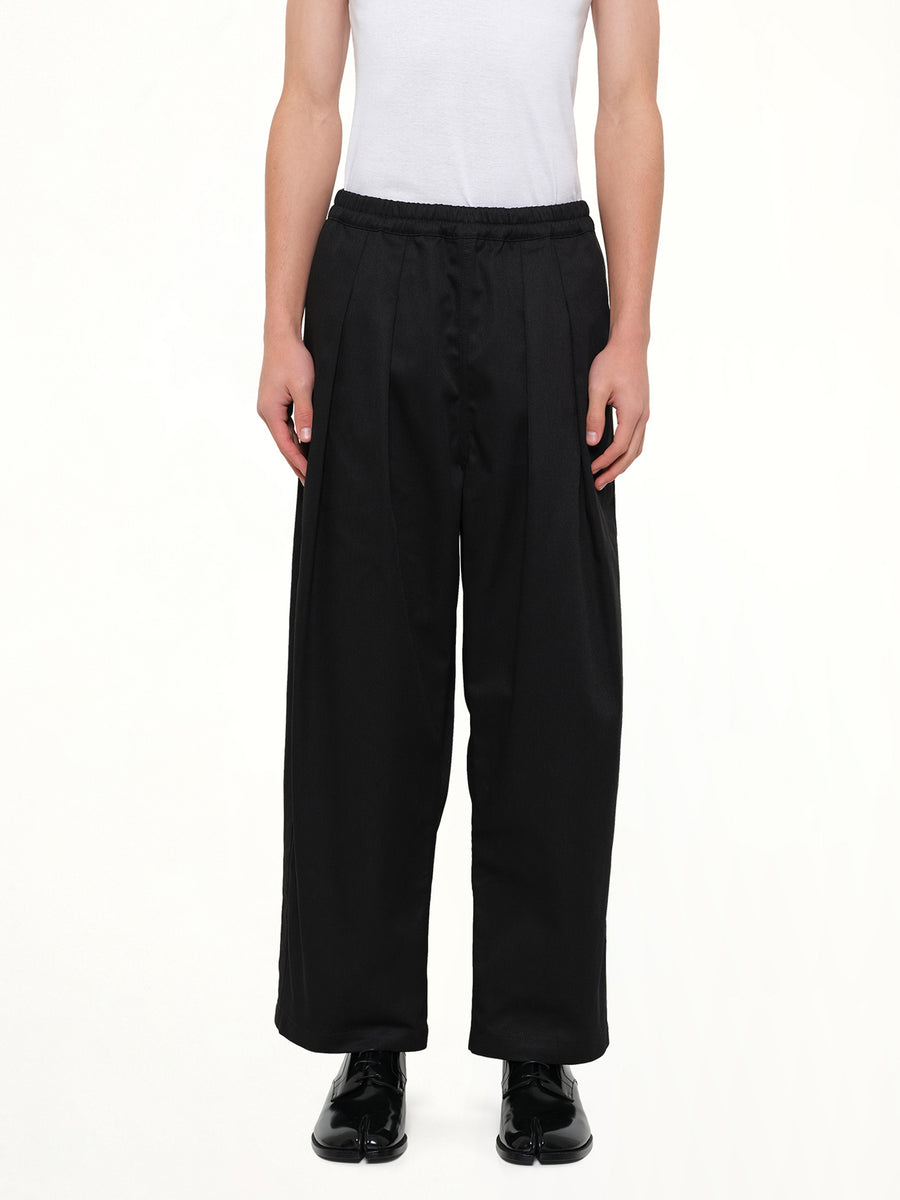 Cropped Chino Pants in Black