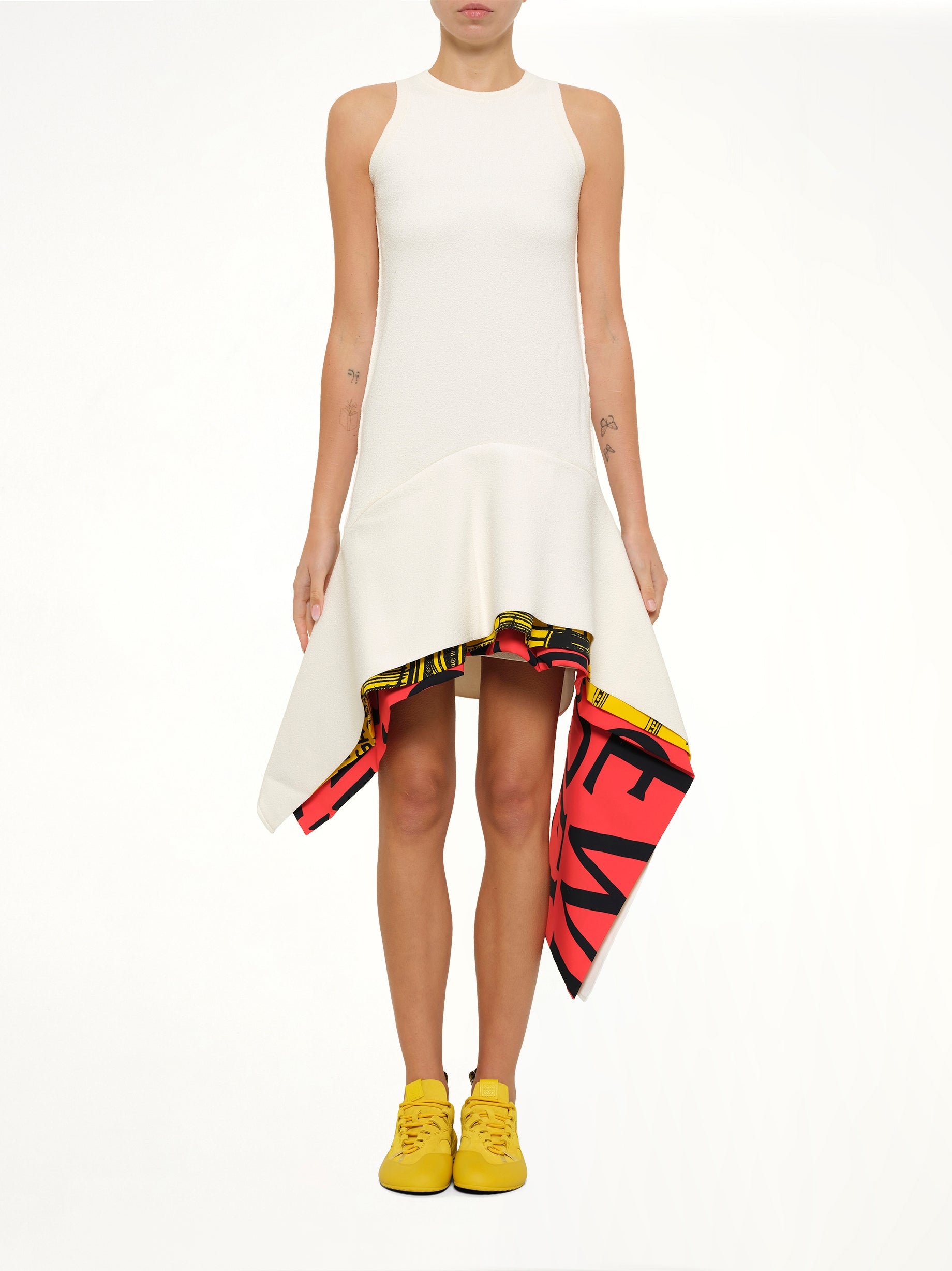 Dress in White/Multicolor