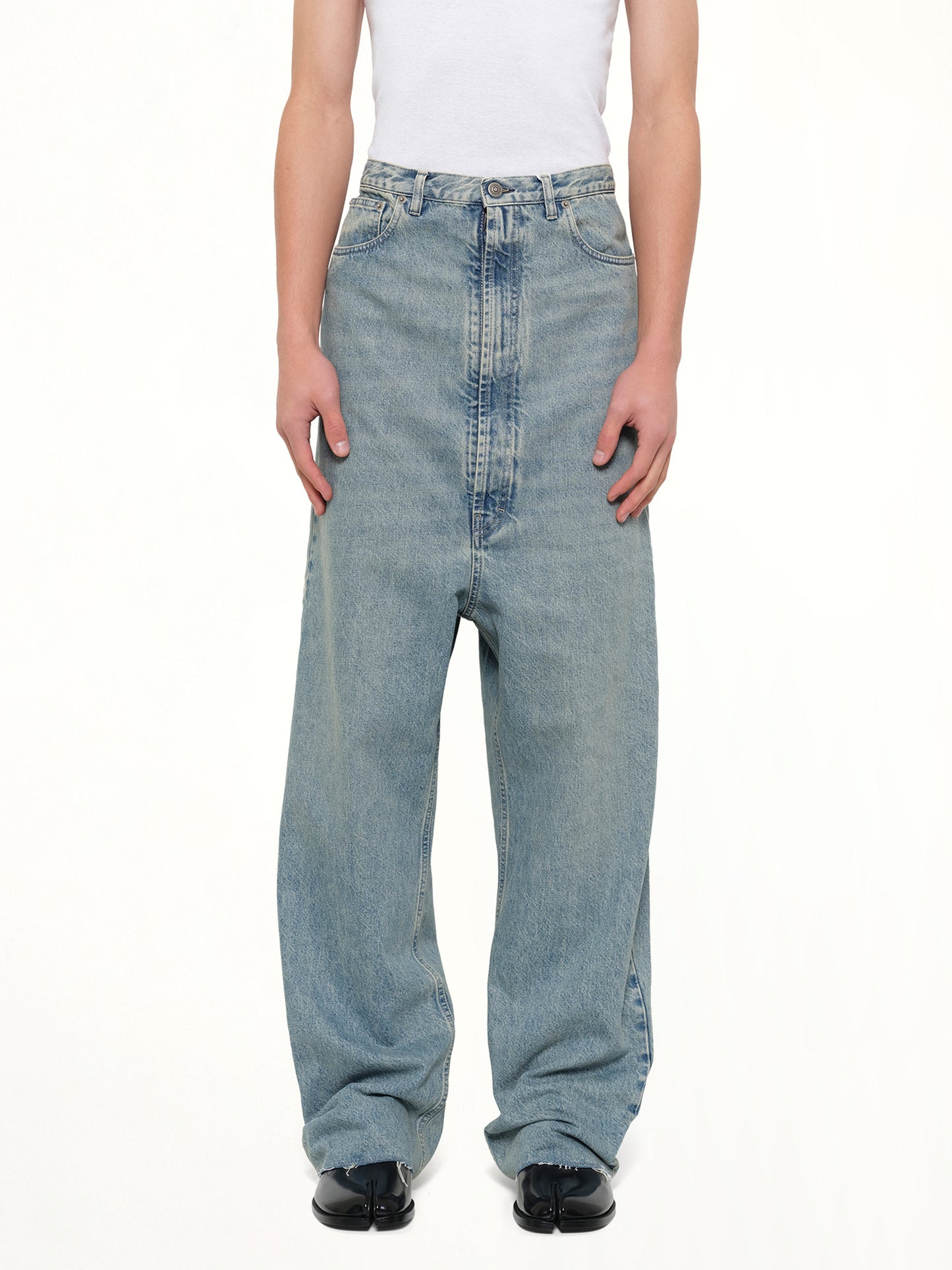 Dropped Crotch Jeans in Ice Blue
