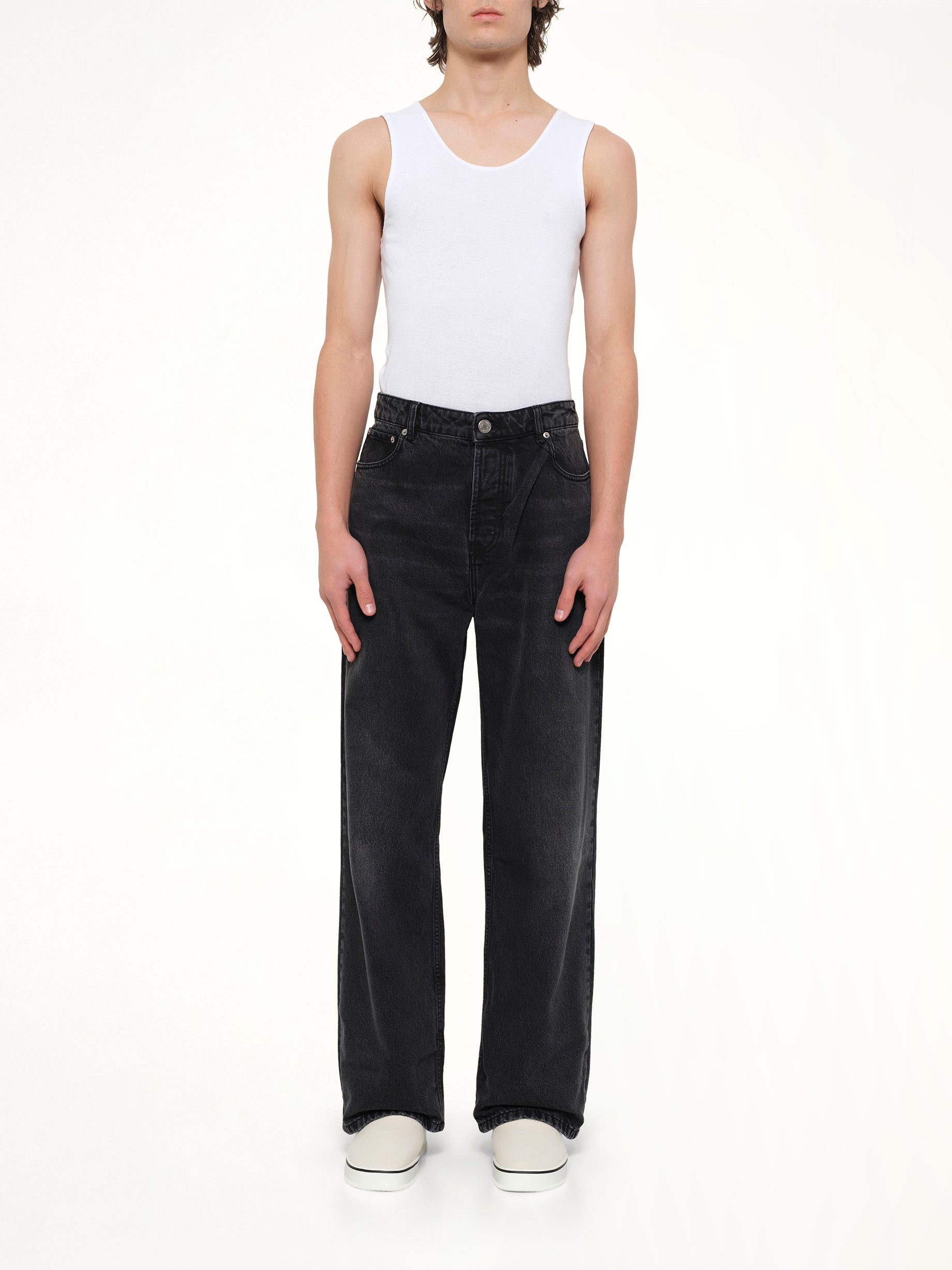 AMI PARIS Large Fit Jeans in Black Model View from MARAIS
