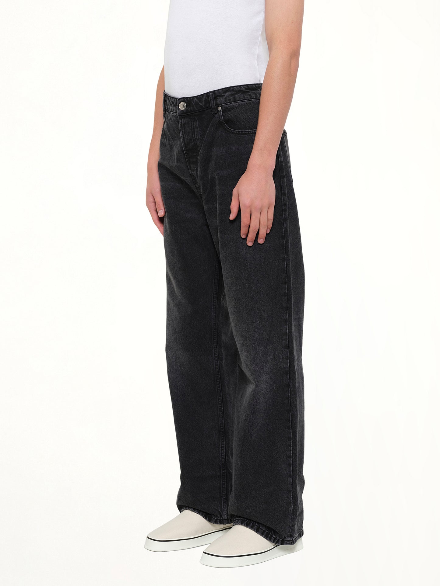 Large Fit Jeans in Black