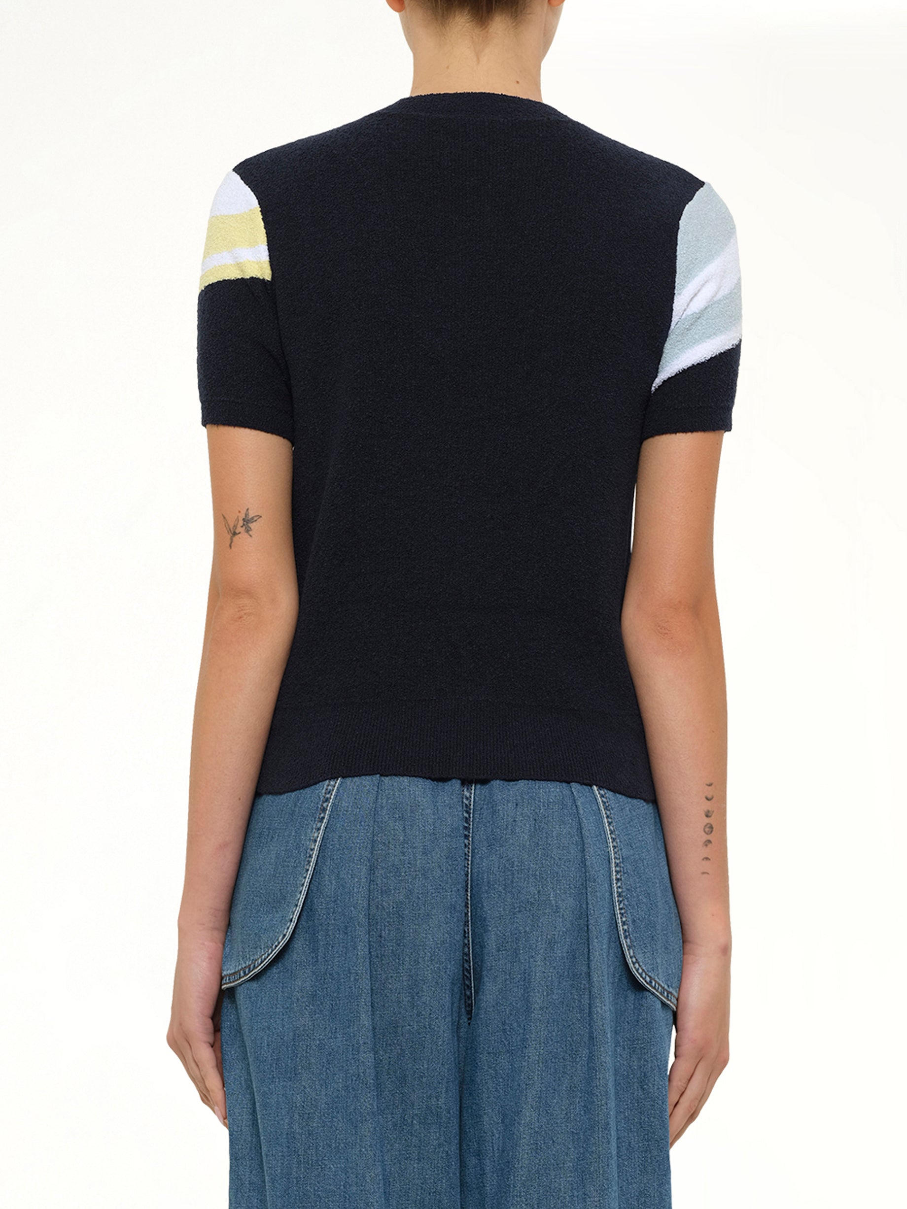 Short Sleeve Sweater in Blue/Multicolor