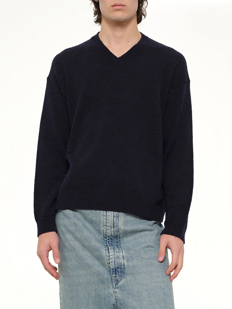 V Neck Sweater in Blu/Black
