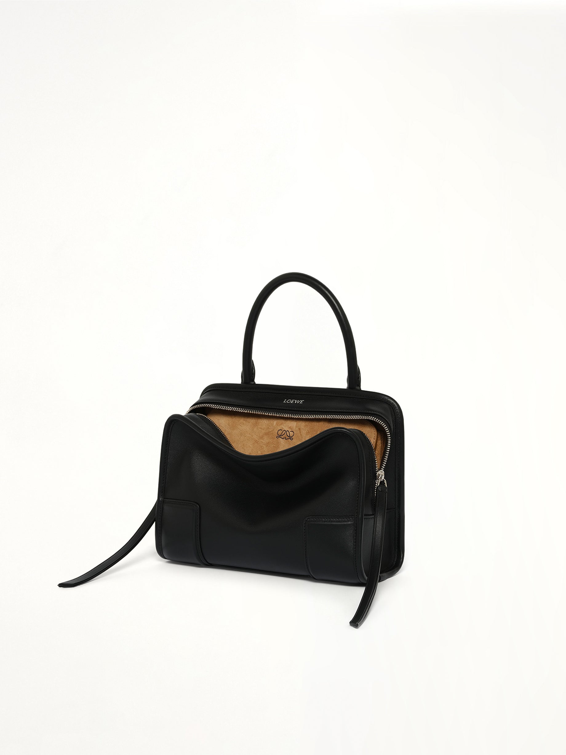 Amazona 180 Small Bag in Black