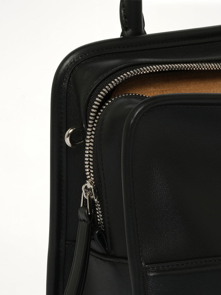 Amazona 180 Small Bag in Black