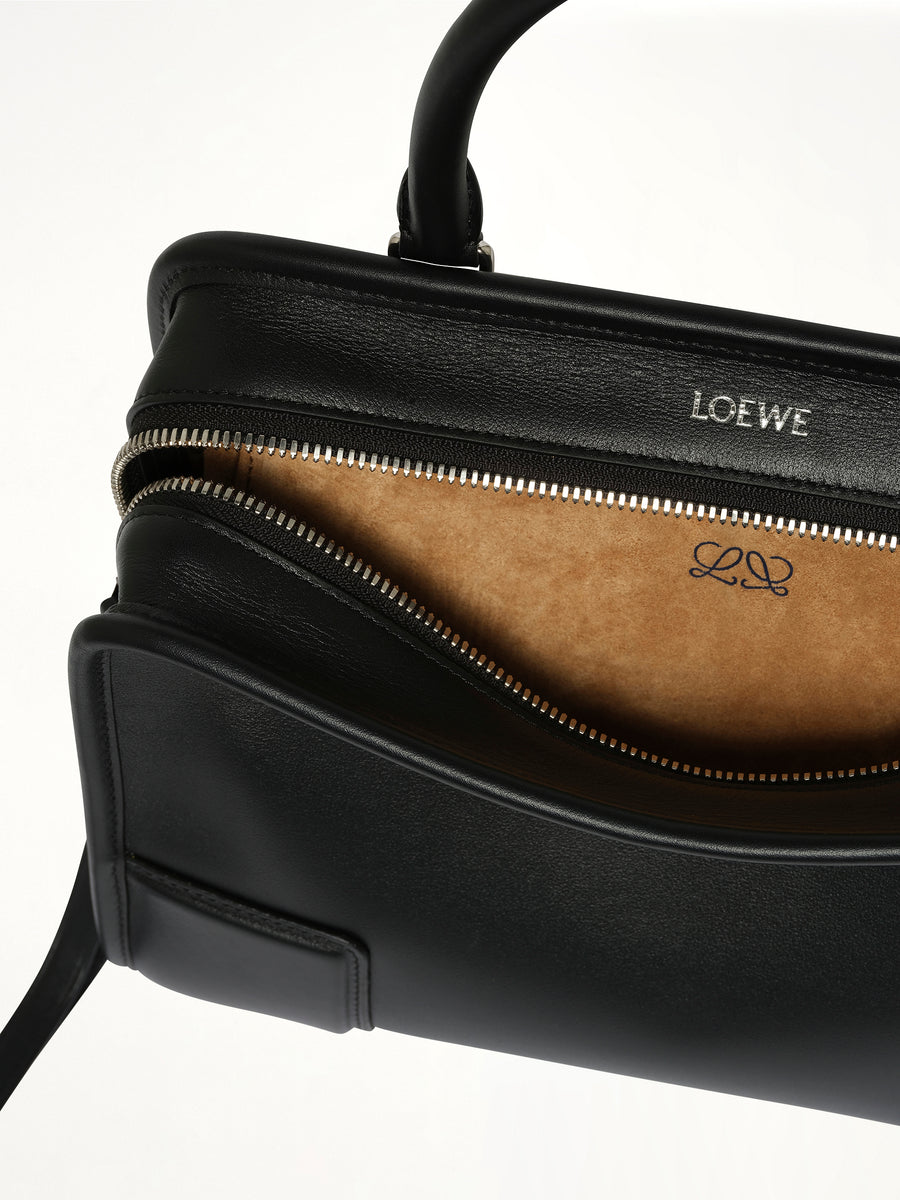 Amazona 180 Small Bag in Black
