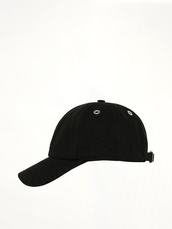 Ami De Coeur Felt Cap in Black