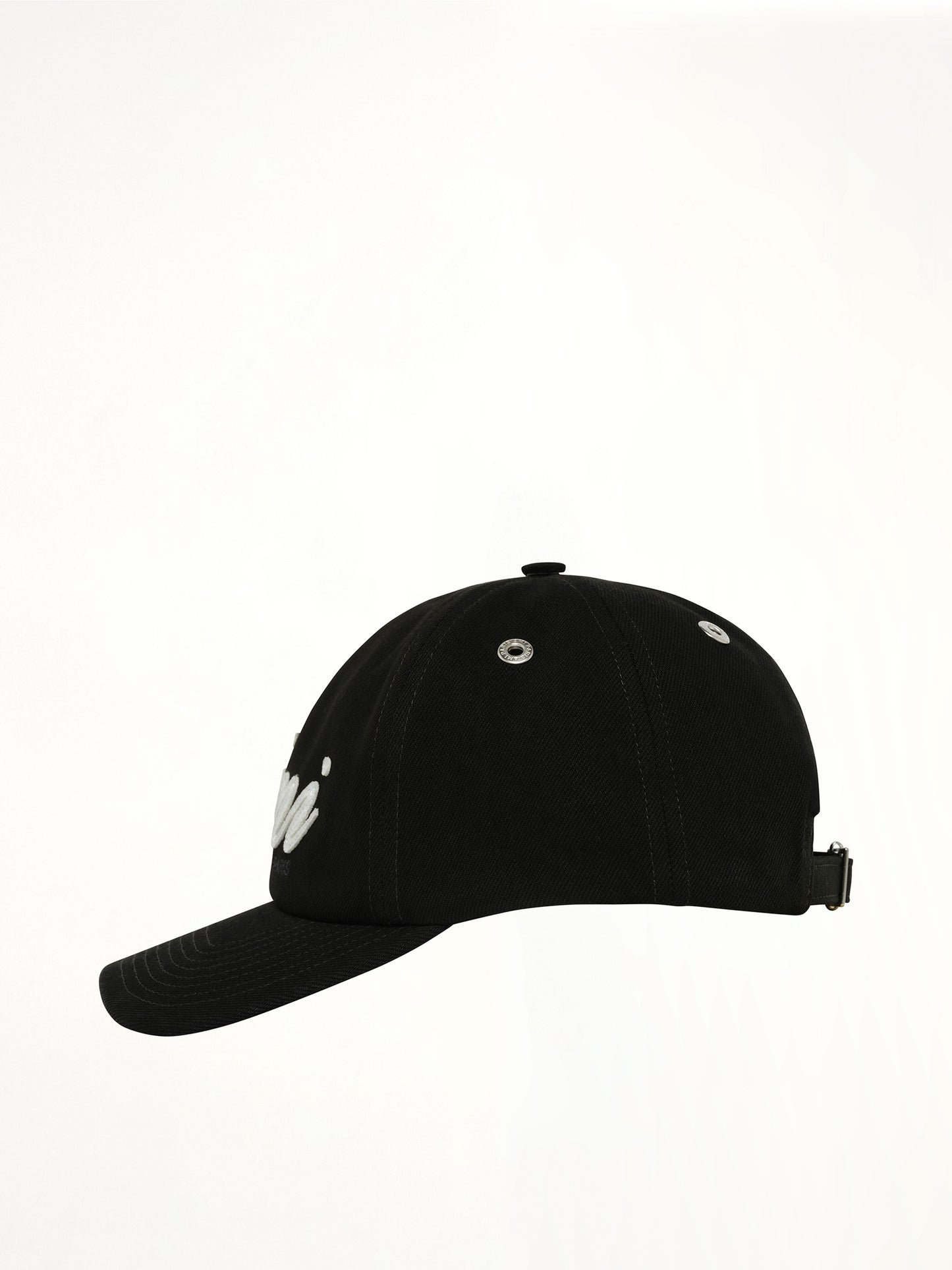 Ami Felt Cap in Black