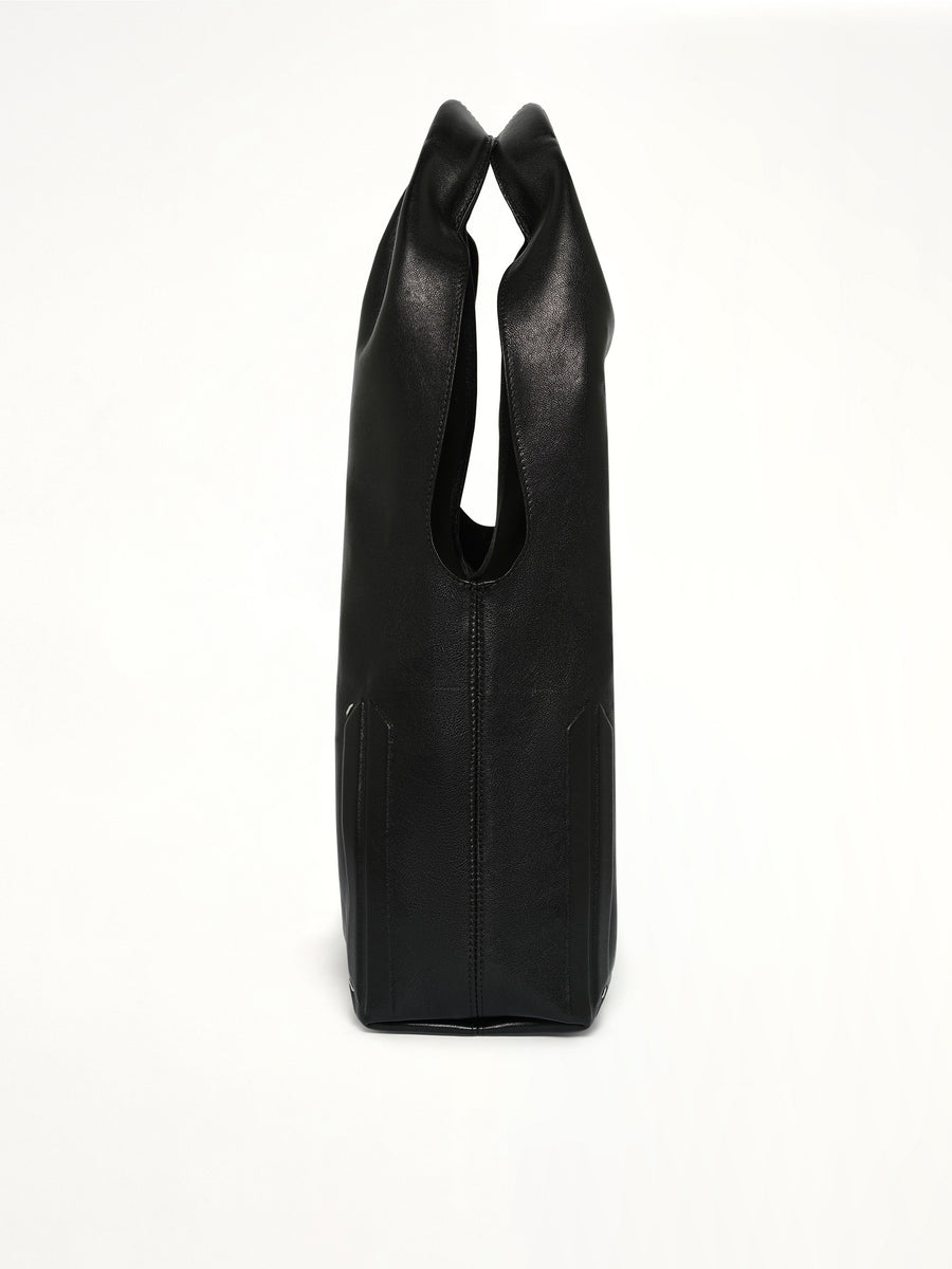Box Bag Medium in Black