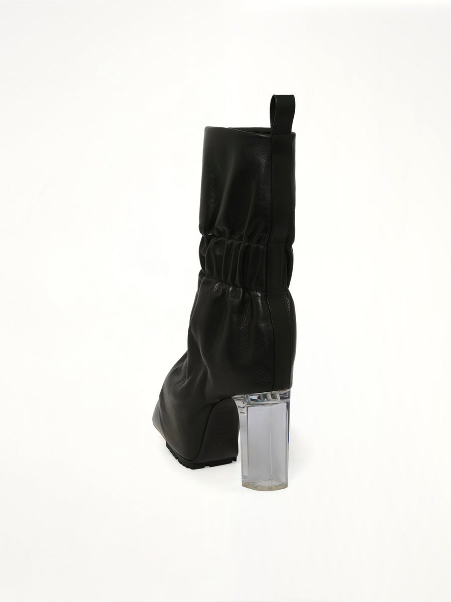 Cuffed Taquito Pull On in Black