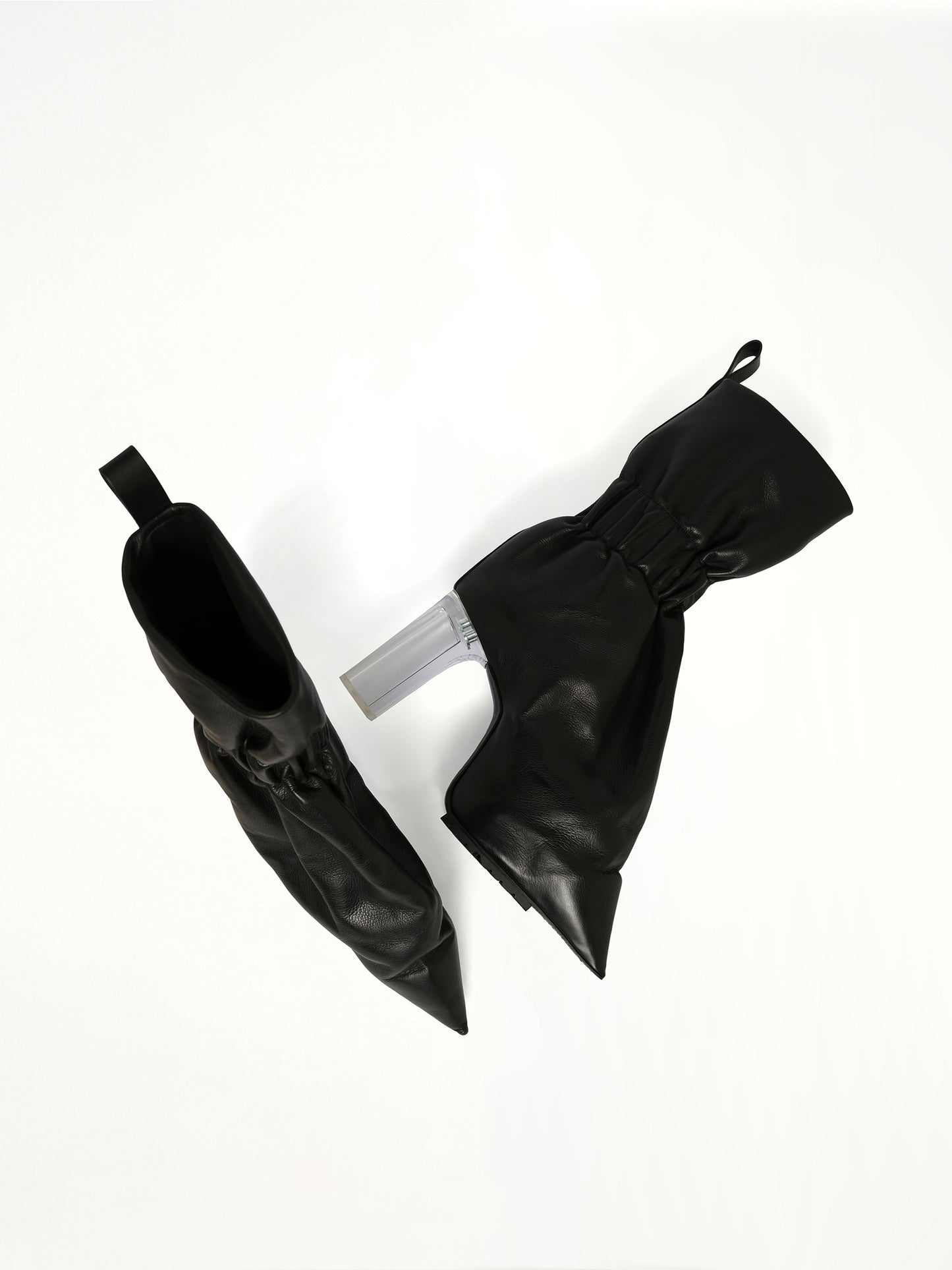 Cuffed Taquito Pull On in Black
